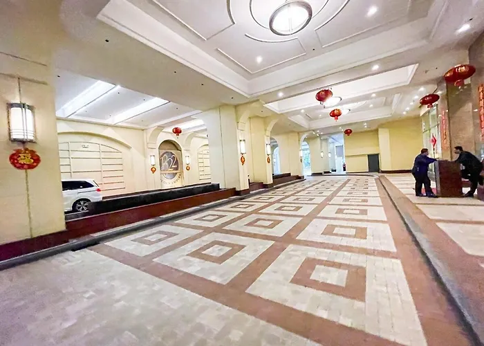 Spacious 3br Near Us Embassy, Ocean Park Manille